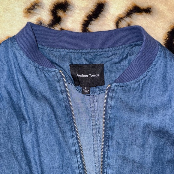 bomber jacket - Picture 3 of 4